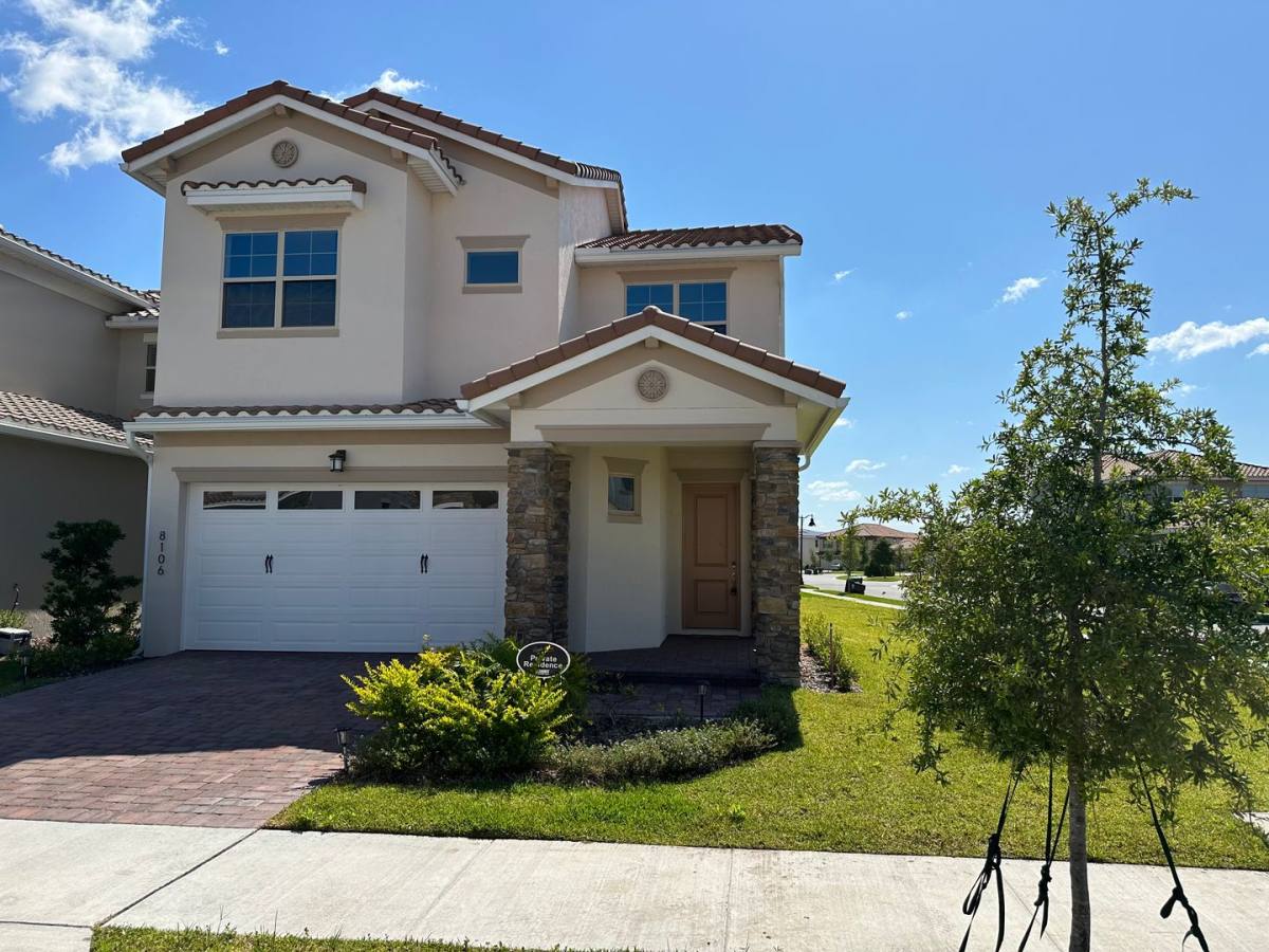 8106 Mabury Lane, Orlando, FL 32832 - House for Rent - Image 1