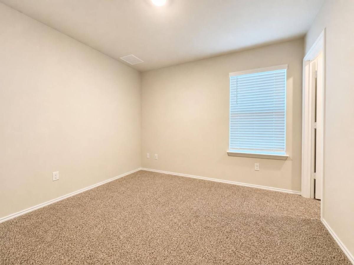 1502 Rolling Thunder Dr, Killeen, TX 76549 - House for Rent - Image 8