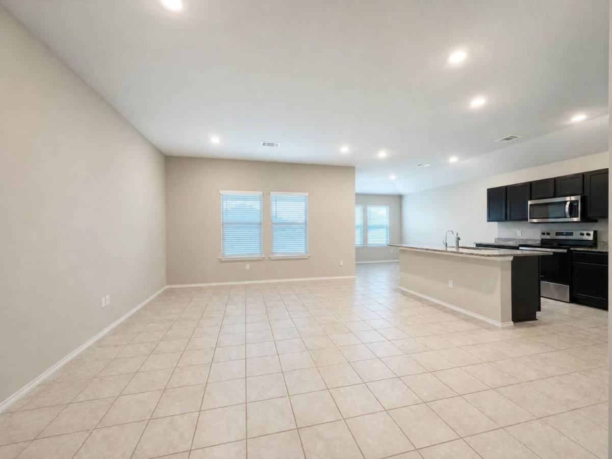 1502 Rolling Thunder Dr, Killeen, TX 76549 - House for Rent - Image 3