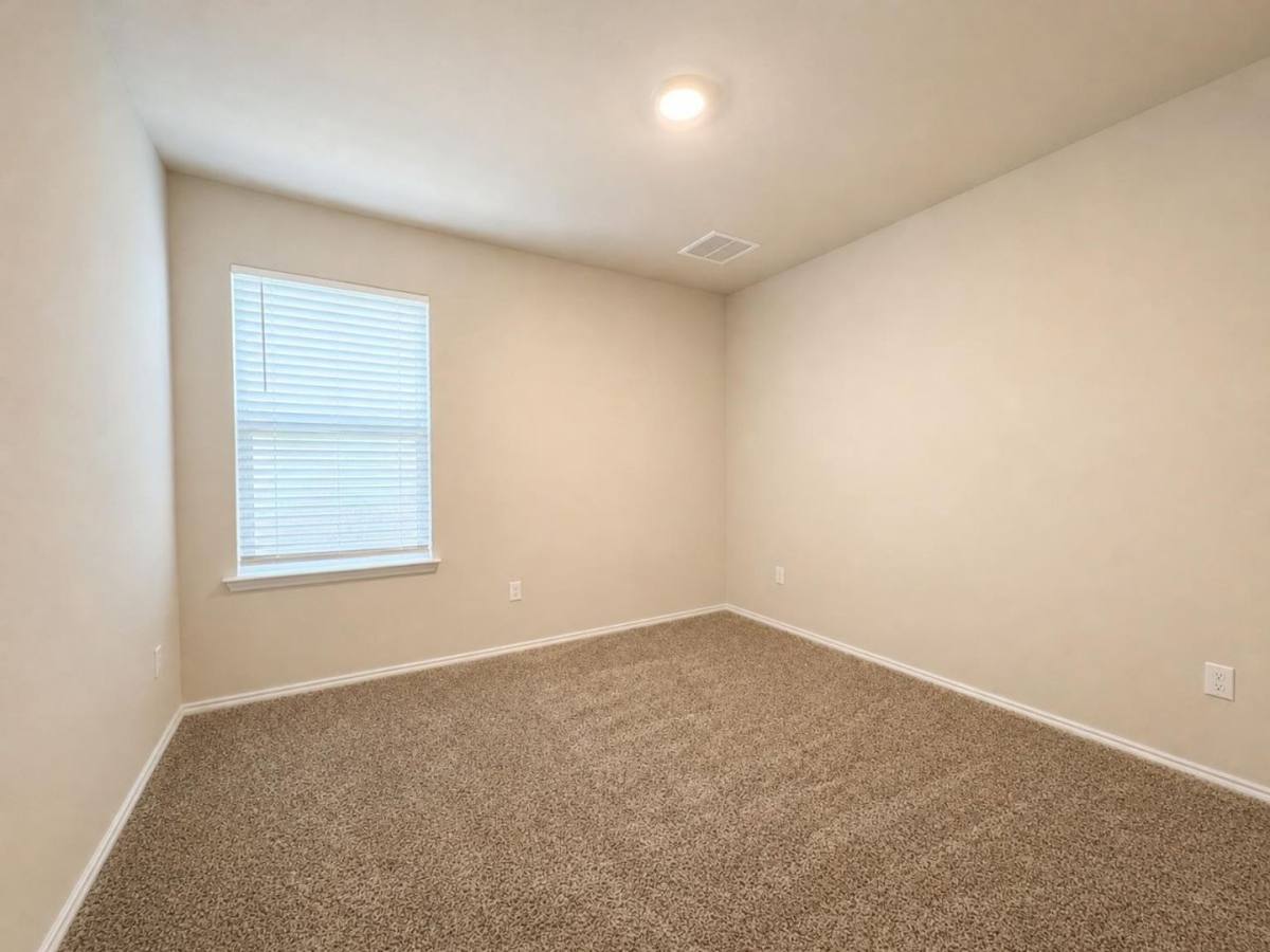 1502 Rolling Thunder Dr, Killeen, TX 76549 - House for Rent - Image 6