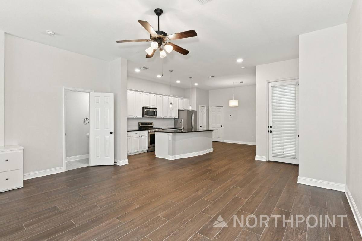 747 Matthew Place, Richardson, TX 75081 - Townhouse for Rent - Image 4