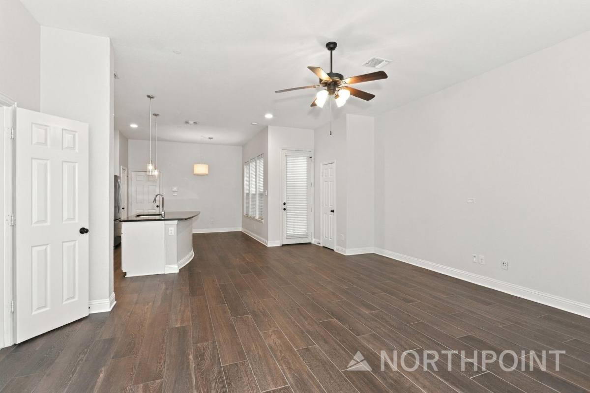747 Matthew Place, Richardson, TX 75081 - Townhouse for Rent - Image 3