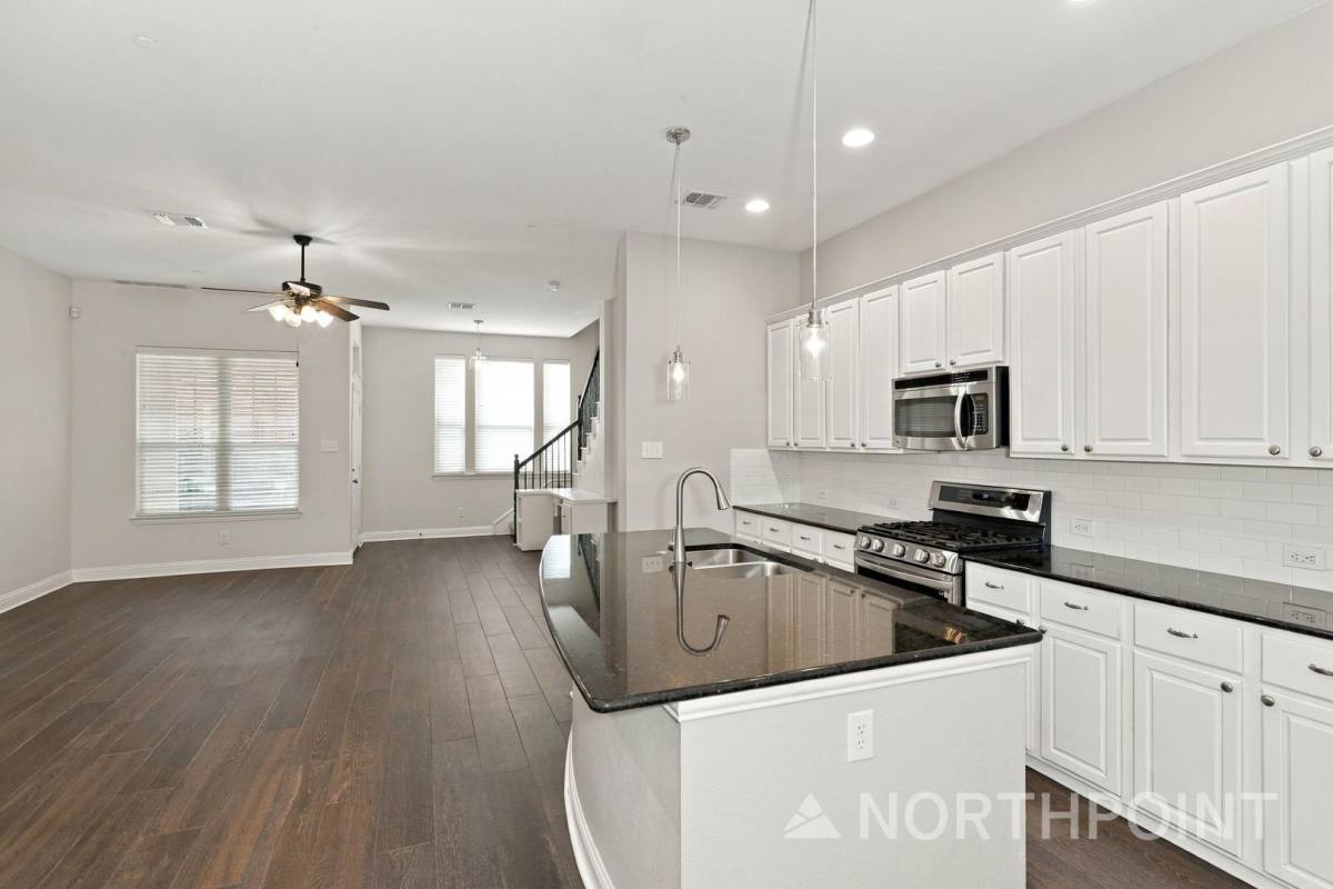 747 Matthew Place, Richardson, TX 75081 - Townhouse for Rent - Image 8