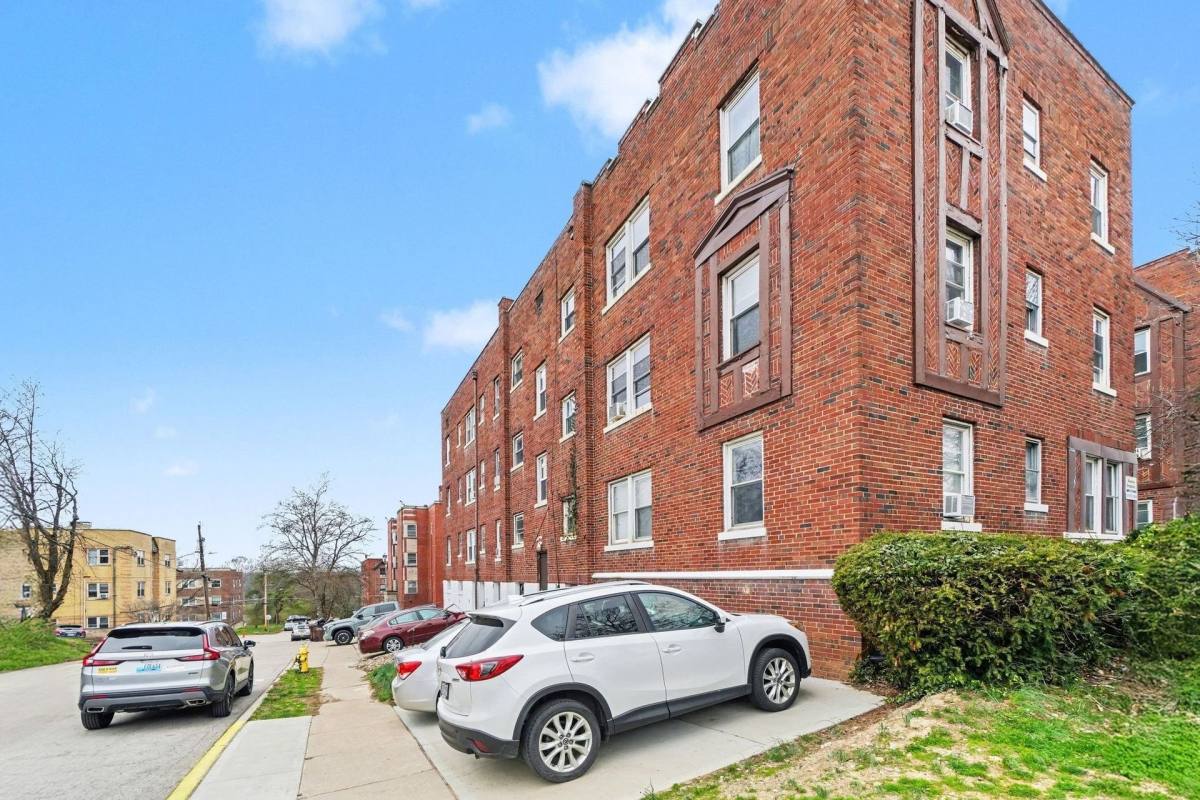 2805 Stratford Ave, Cincinnati, OH 45220 - Apartment for Rent - Image 3