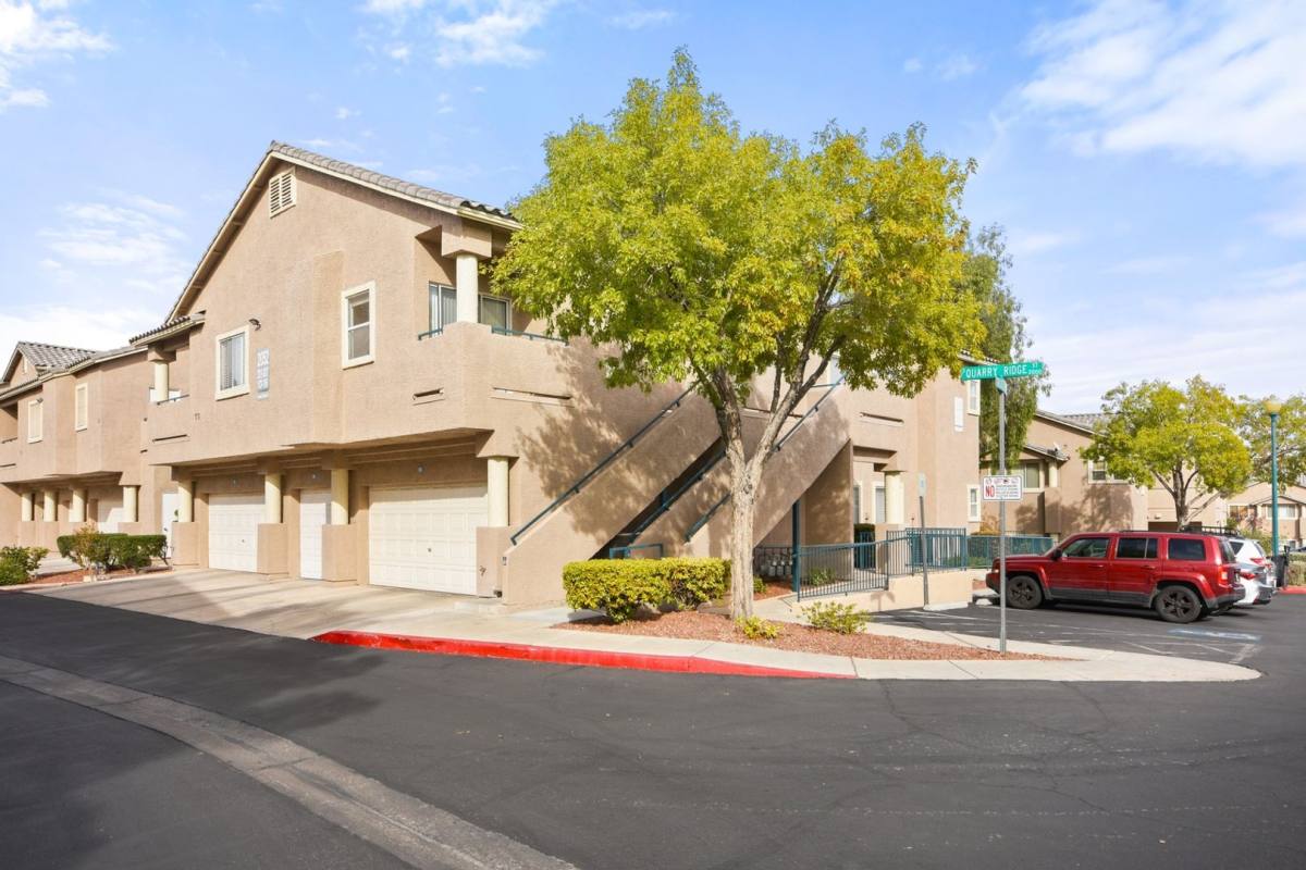 Condo for rent at 2052 Quarry Ridge St #106, Las Vegas, NV 89117