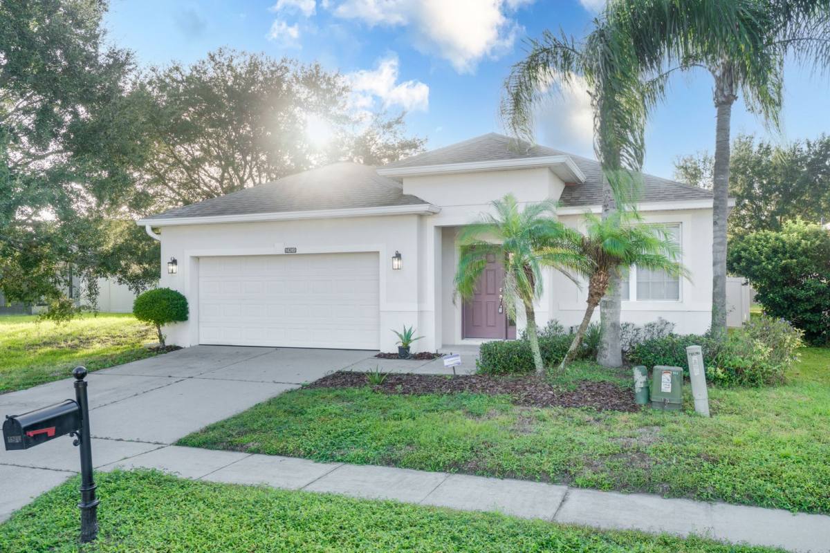 14249 Queenside St, Orlando, FL 32824 - House for Rent - Image 2
