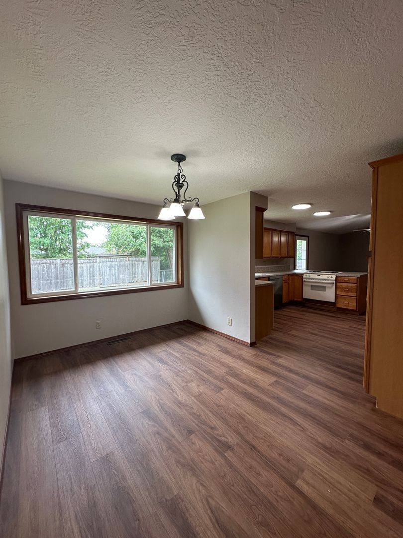 4823 Glendale Ave NE, Salem, OR 97305 - House for Rent - Image 3