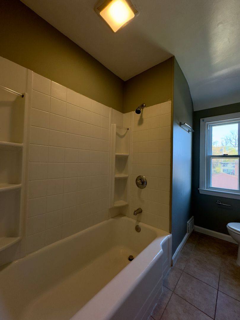 8535 Water Oak Rd, Parkville, MD 21234 - Townhouse for Rent - Image 10