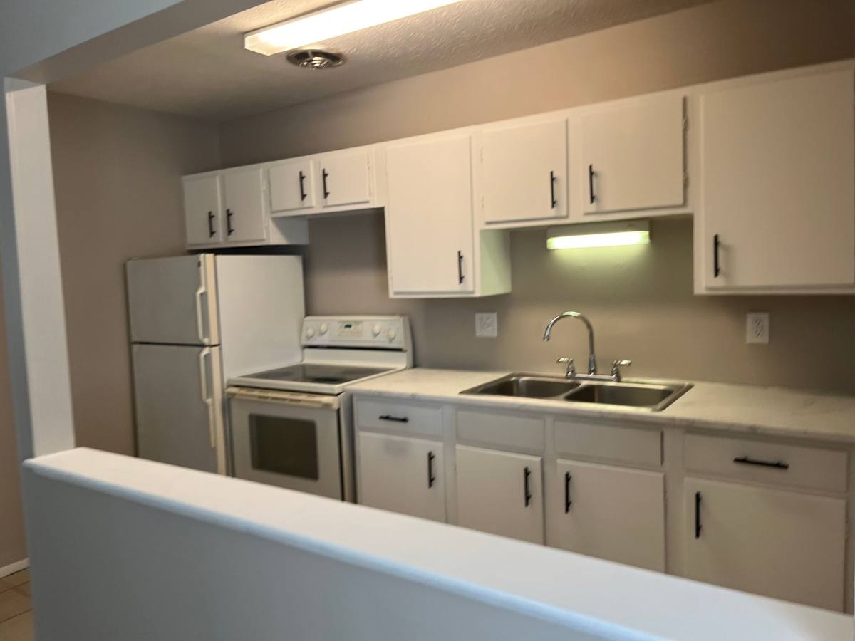 Tiberwood, 115-125 Tiber, Painesville, OH 44077 - Apartment for Rent - Image 2