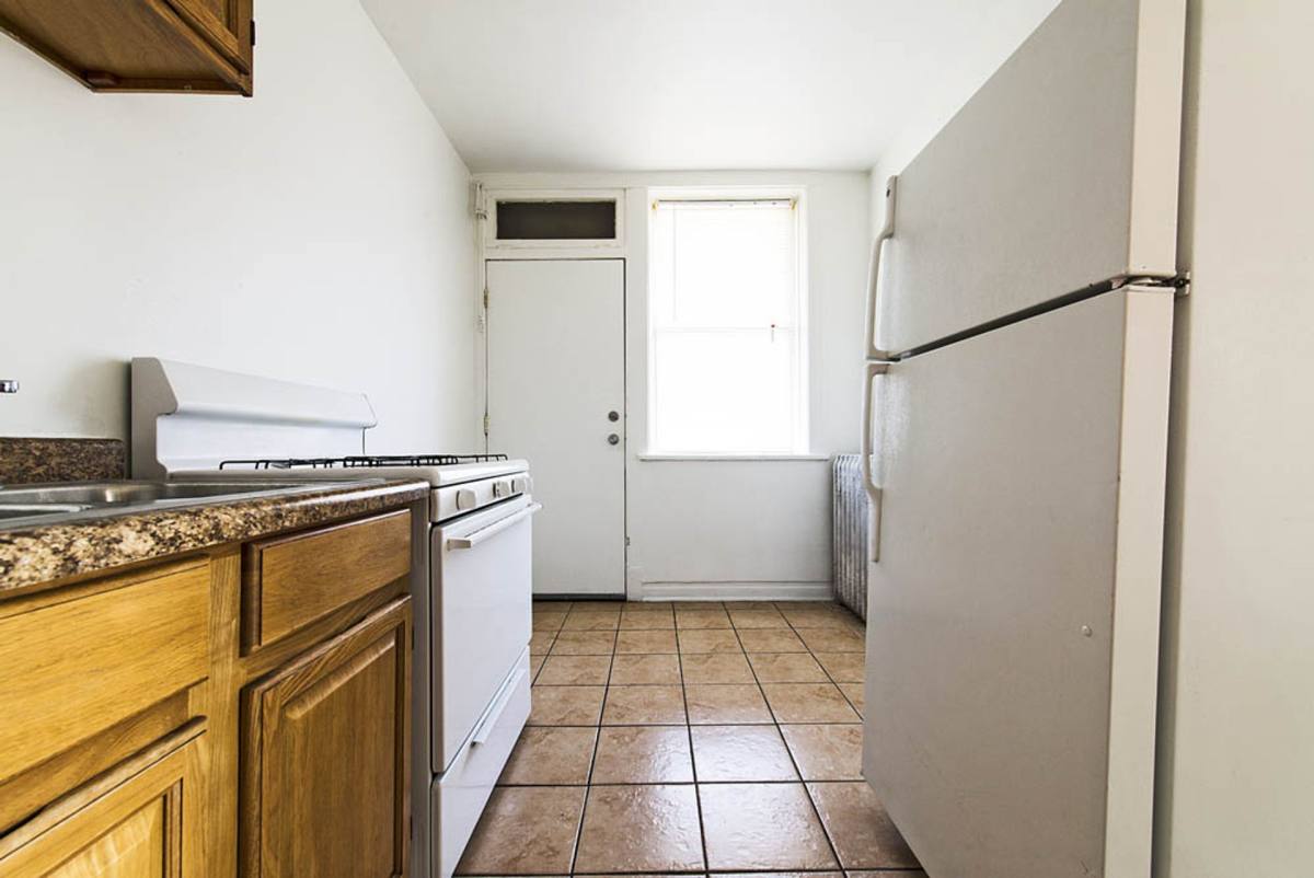 5236 W Harrison, Chicago, IL 60644 - Apartment for Rent - Image 5