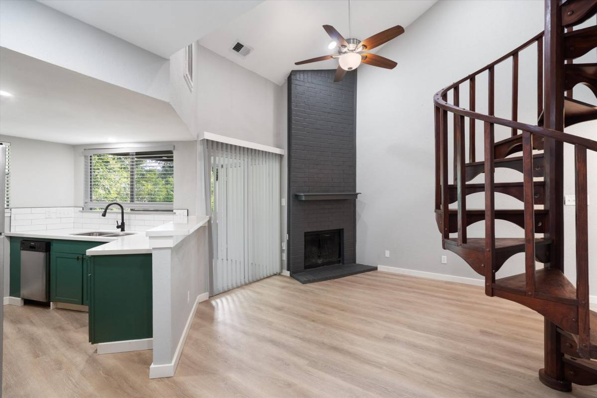 2500 Burleson Rd, Austin, TX 78741 - House for Rent - Image 8