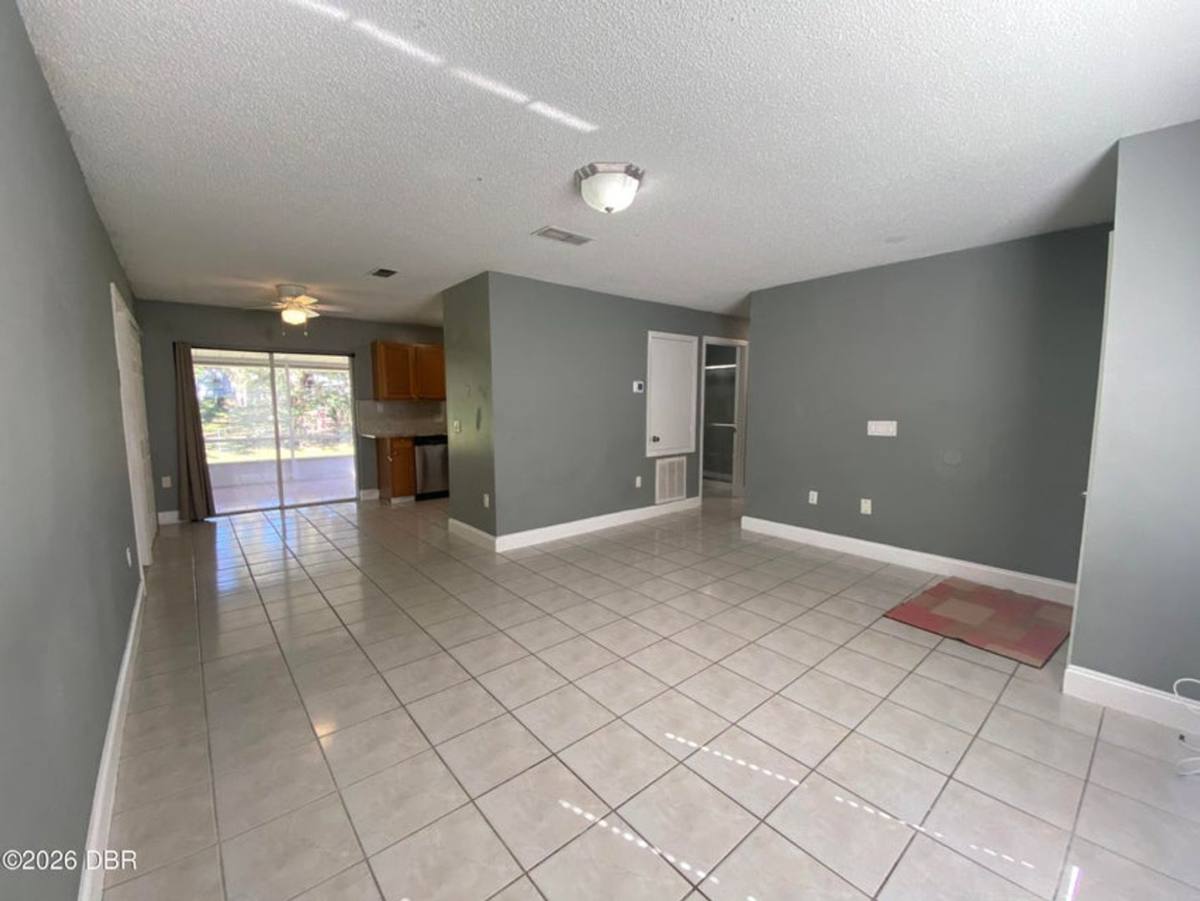 2760 Tramanto St, Deltona, FL 32738 - House for Rent - Image 4