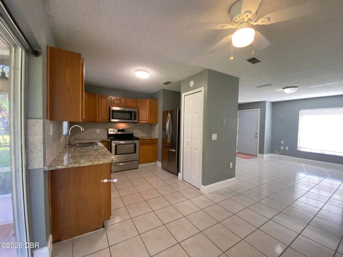 2760 Tramanto St, Deltona, FL 32738 - House for Rent - Image 9