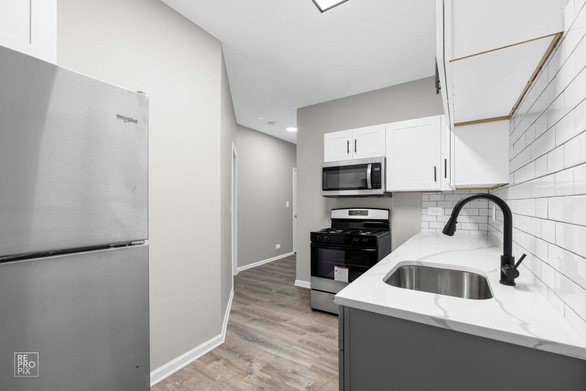 6101 S Langley, Chicago, IL 60637 - Apartment for Rent - Image 3