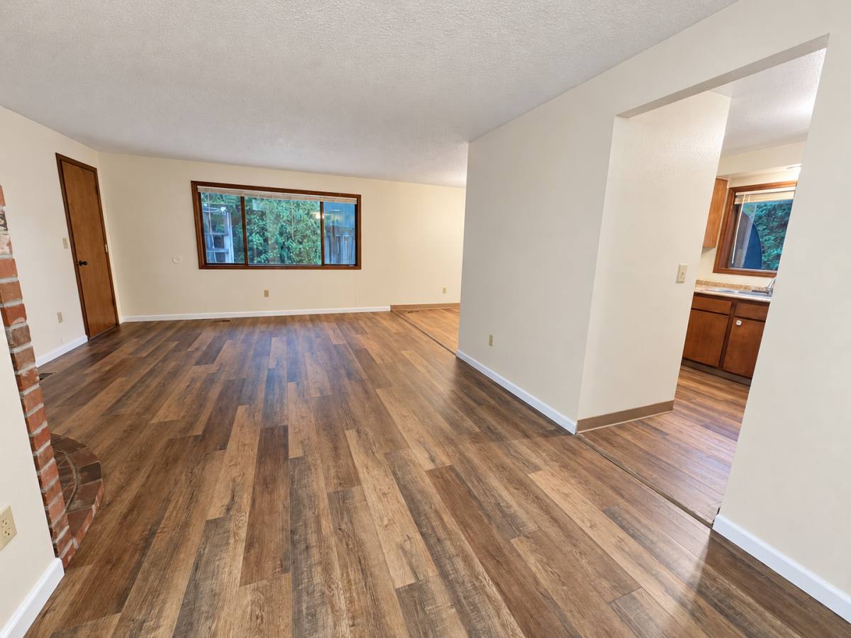 3428 SE 12th St, Gresham, OR 97080 - Townhouse for Rent - Image 2