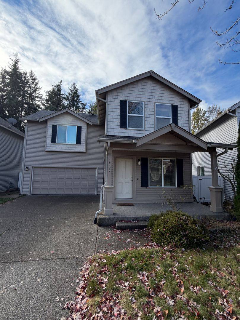 House for rent at 1335 Sinclair Dr, Dupont, WA 98327