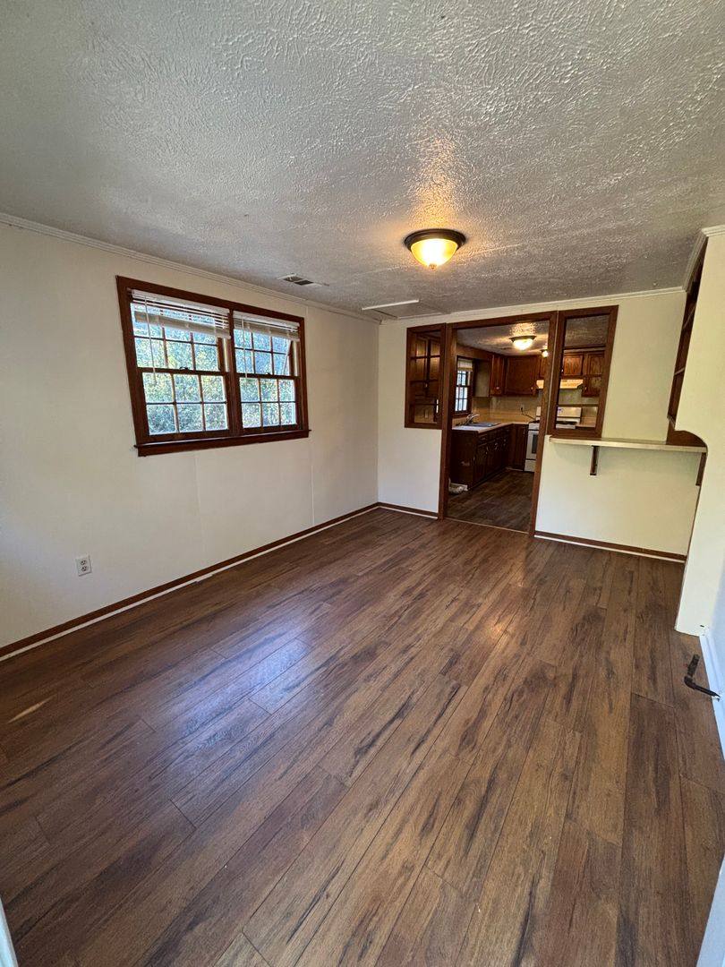 201 Herring Rd, Newnan, GA 30265 - House for Rent - Image 9