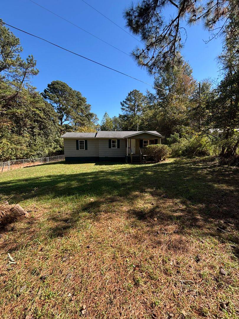 201 Herring Rd, Newnan, GA 30265 - House for Rent - Image 6