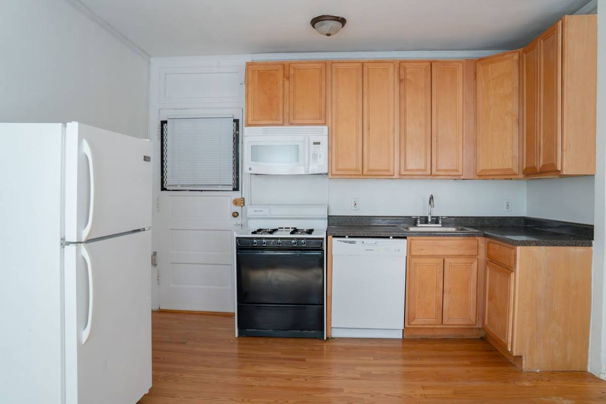 Fairfield & Lawrence, 4801-4809 N Fairfield Ave, Chicago, IL 60625 - Apartment for Rent - Image 5