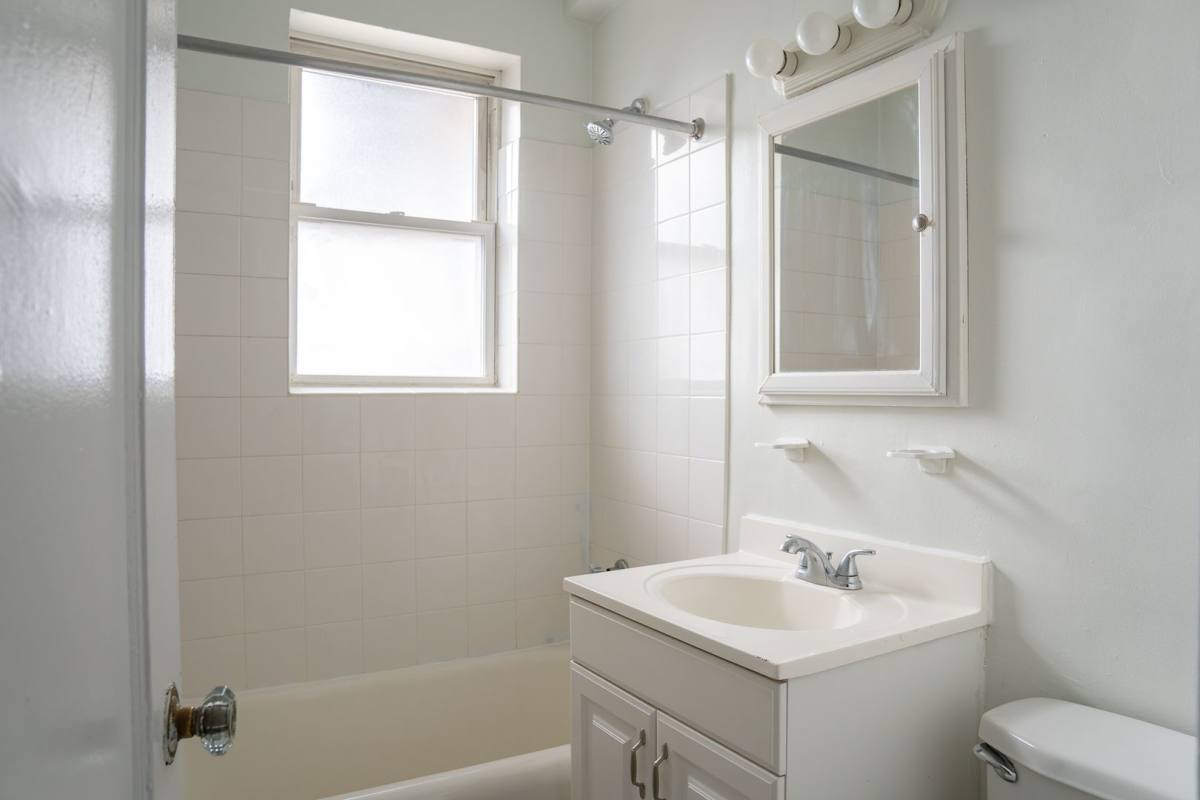 Fairfield & Lawrence, 4801-4809 N Fairfield Ave, Chicago, IL 60625 - Apartment for Rent - Image 8