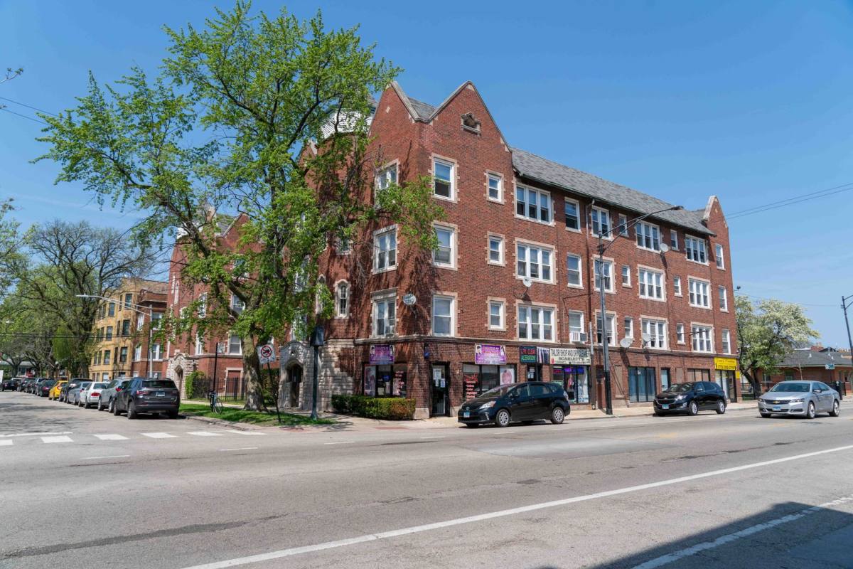 Fairfield & Lawrence, 4801-4809 N Fairfield Ave, Chicago, IL 60625 - Apartment for Rent - Image 2