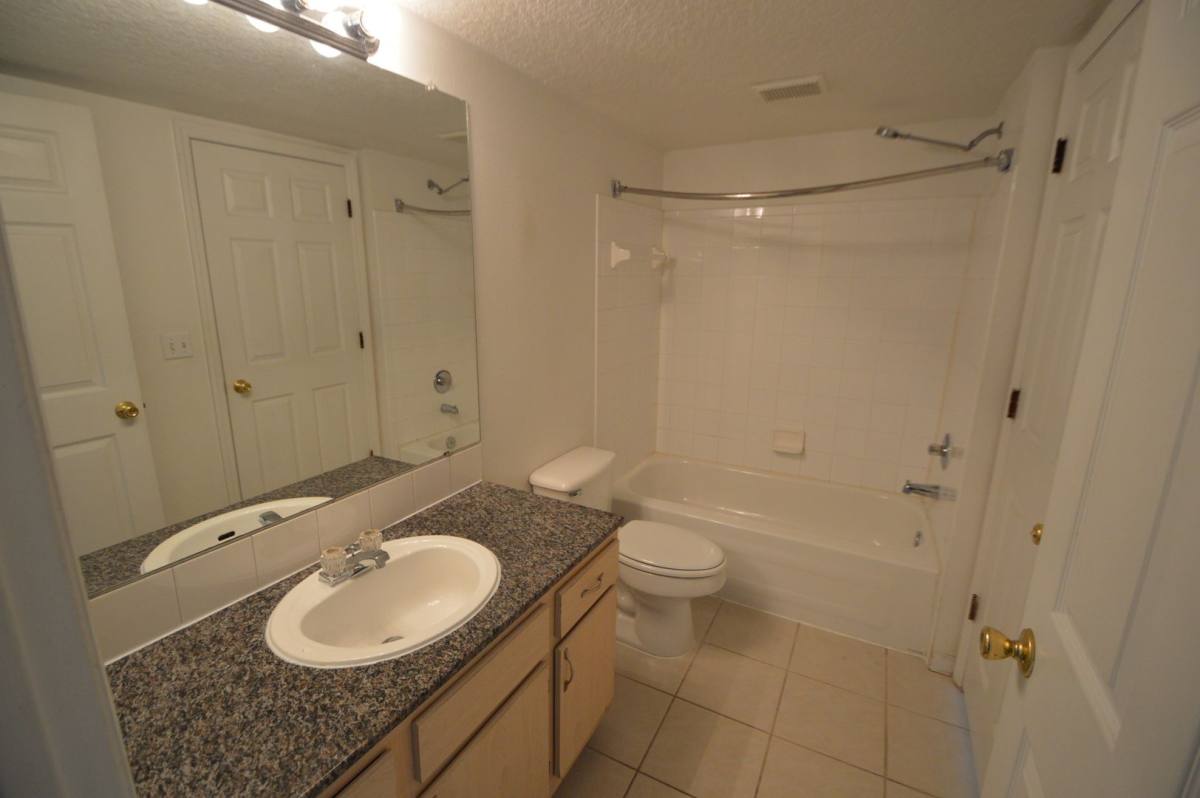 737 Crest Pines Dr #634, Orlando, FL 32828 - Apartment for Rent - Image 6