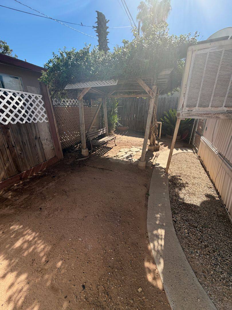 Holiday Rancho, 34184 County Line Rd, Yucaipa, CA 92399 - Apartment for Rent - Image 2