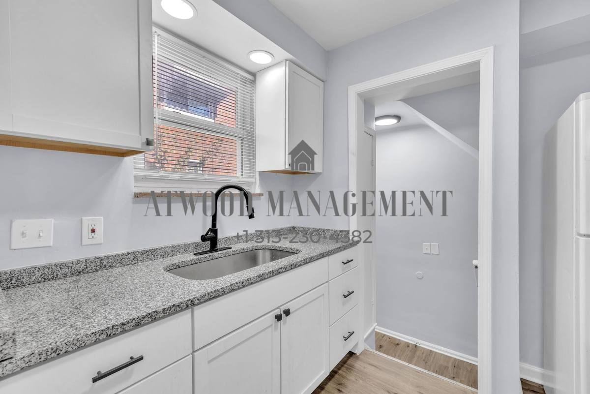 20164 Terrell St, Detroit, MI 48234 - House for Rent - Image 8