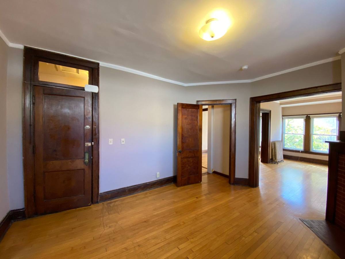 214 State St, Madison, WI 53703 - Apartment for Rent - Image 3