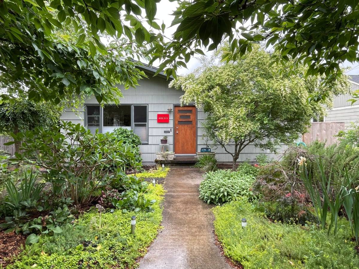 4531 SE 50th Ave, Portland, OR 97206 - House for Rent - Image 1