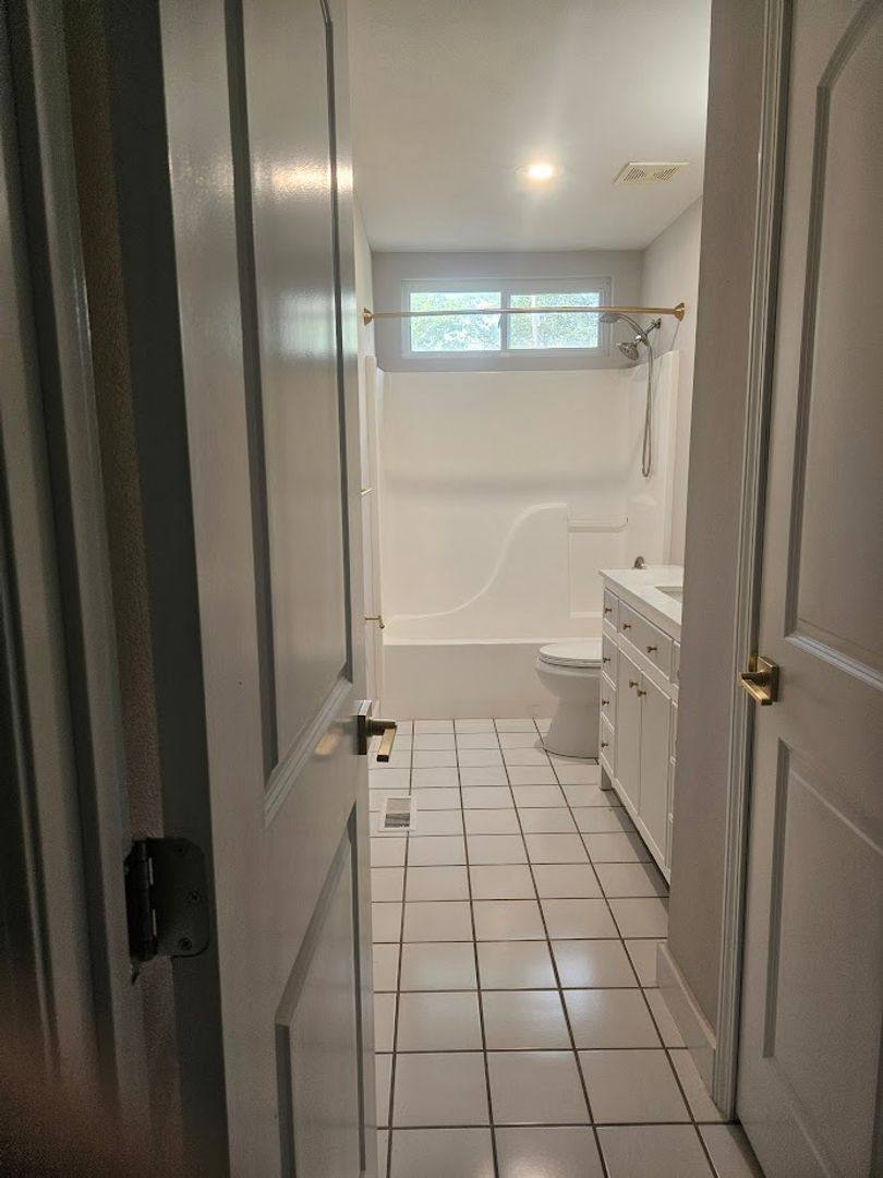 2344 Ridgecrest Dr, Arnold, MO 63010 - Apartment for Rent - Image 8