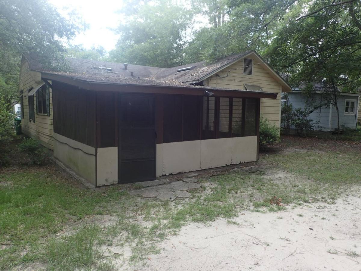 1808 Charlton St, Valdosta, GA 31602 - House for Rent - Image 2