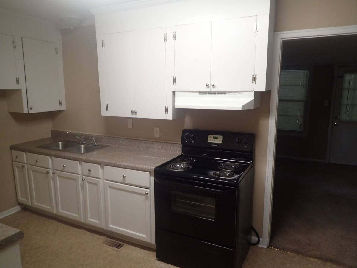 1808 Charlton St, Valdosta, GA 31602 - House for Rent - Image 6