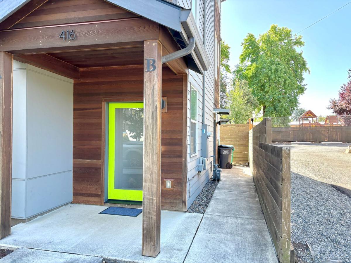 416 N Alberta St, Portland, OR 97217 - Apartment for Rent