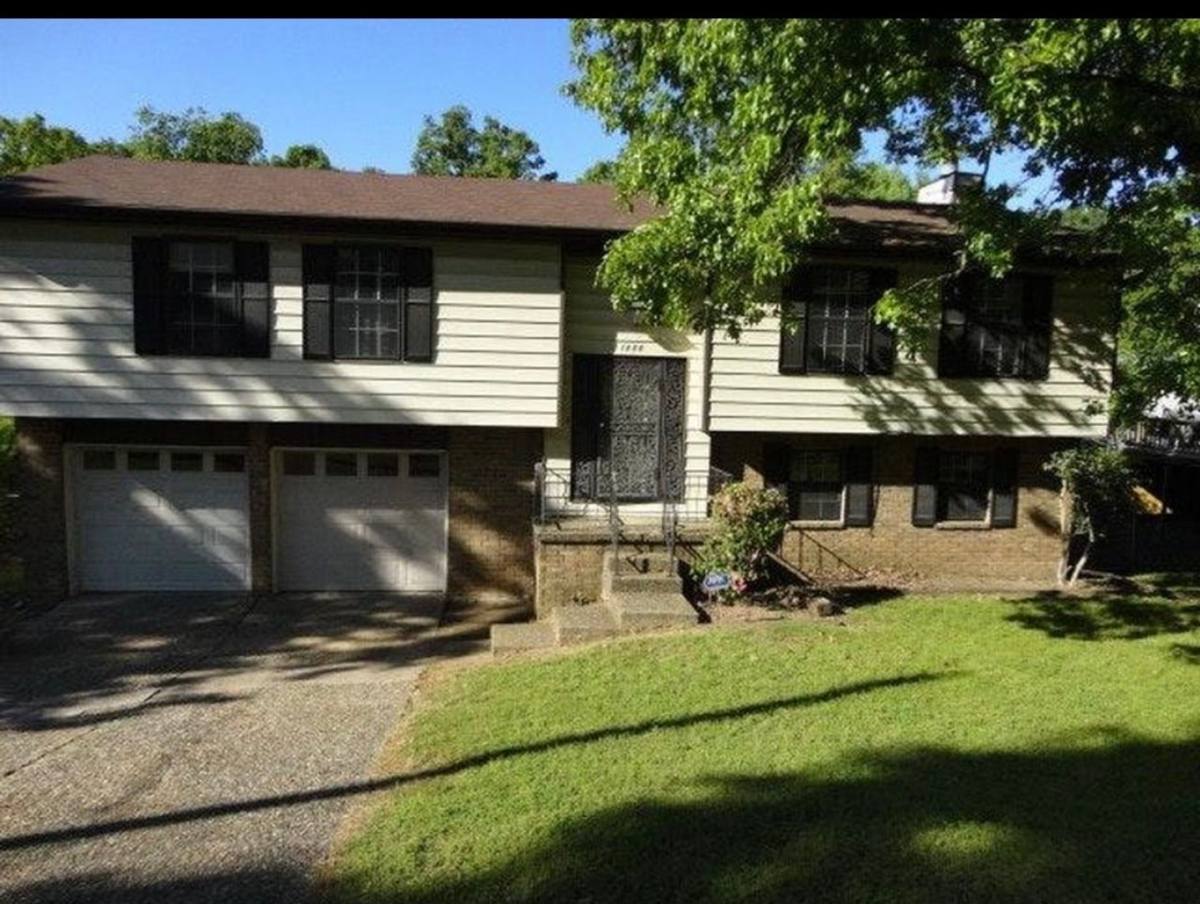 1920 War Eagle Dr, North Little Rock, AR 72116 - House for Rent - Image 1