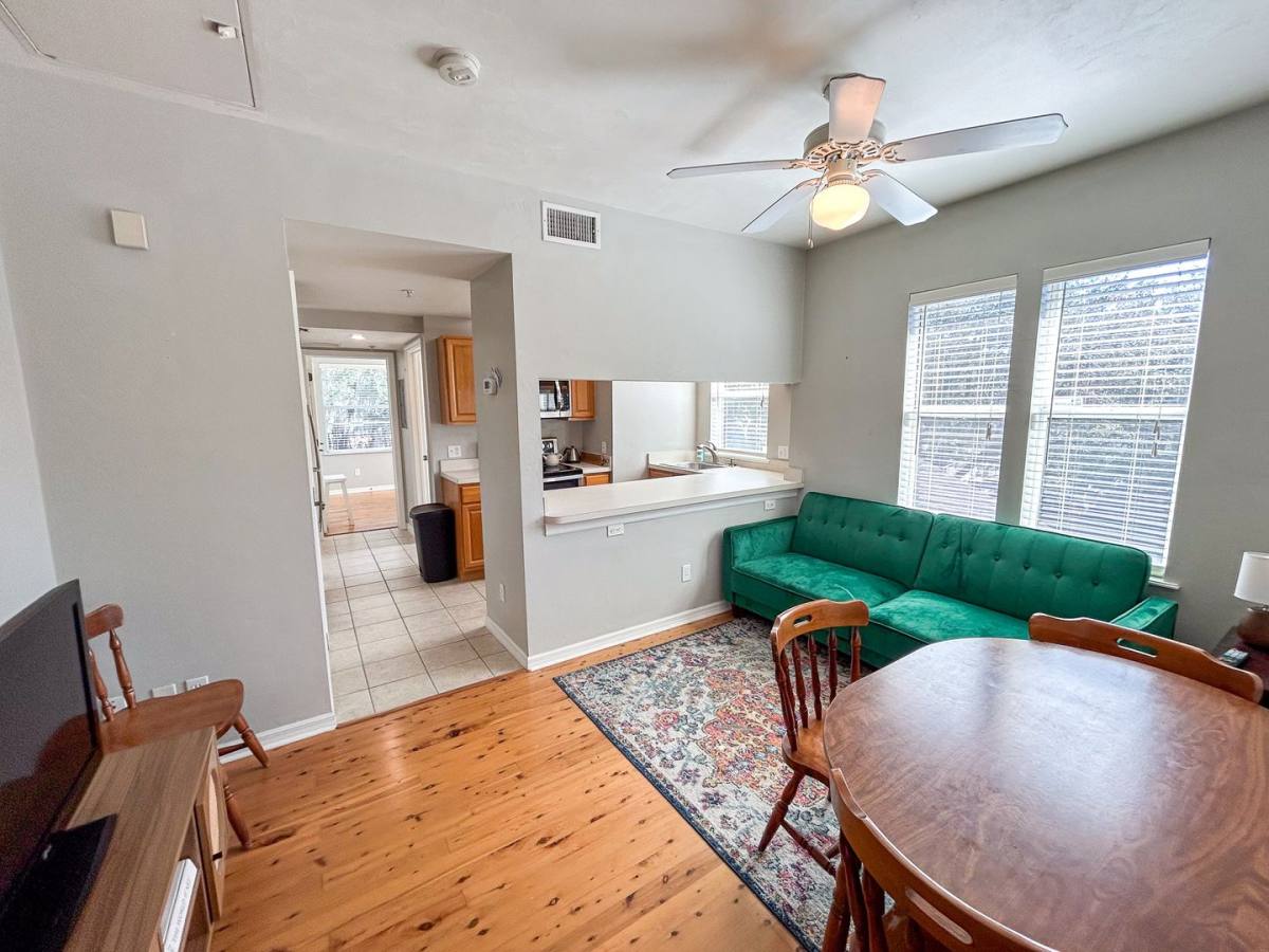 1220 SW 1st Ave #301, Gainesville, FL 32601 - Condo for Rent - Image 1