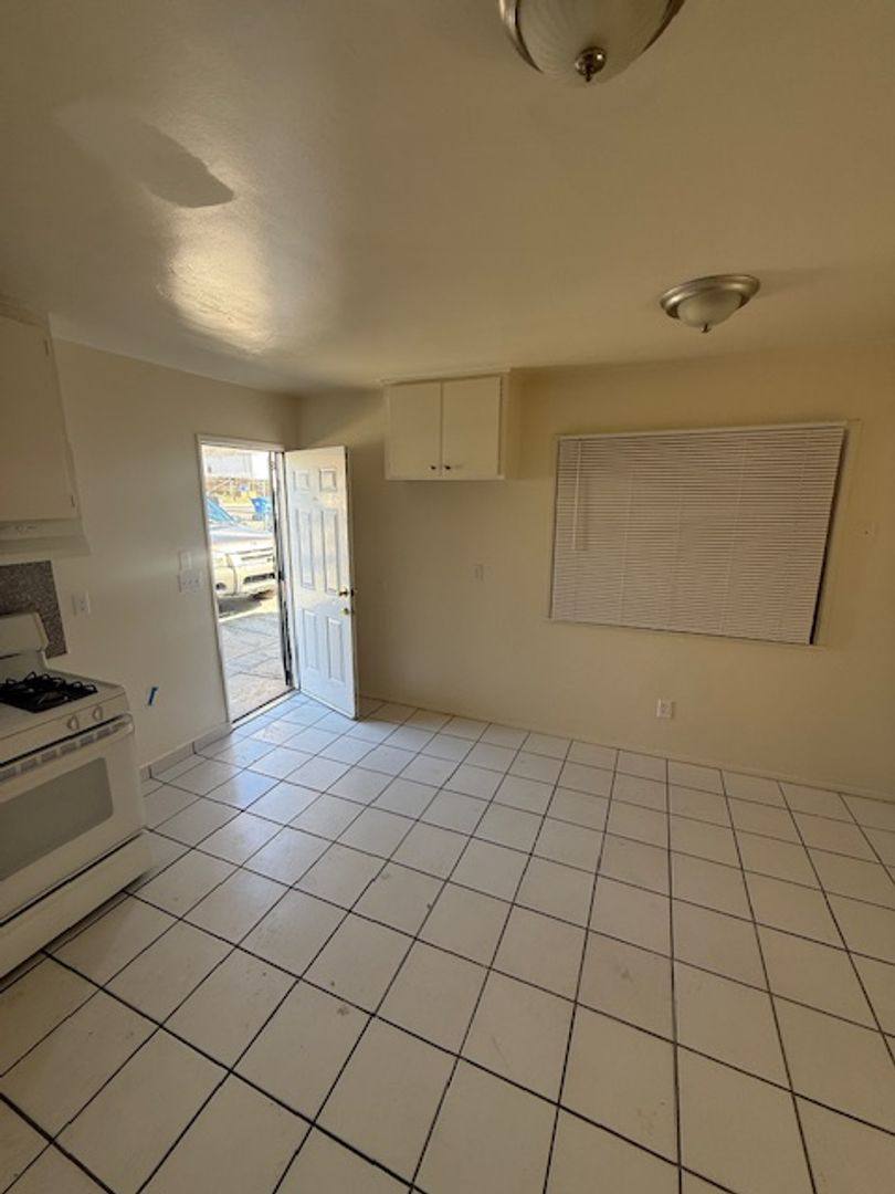 66435 Desert View, Desert Hot Springs, CA 92240 - Apartment for Rent - Image 6