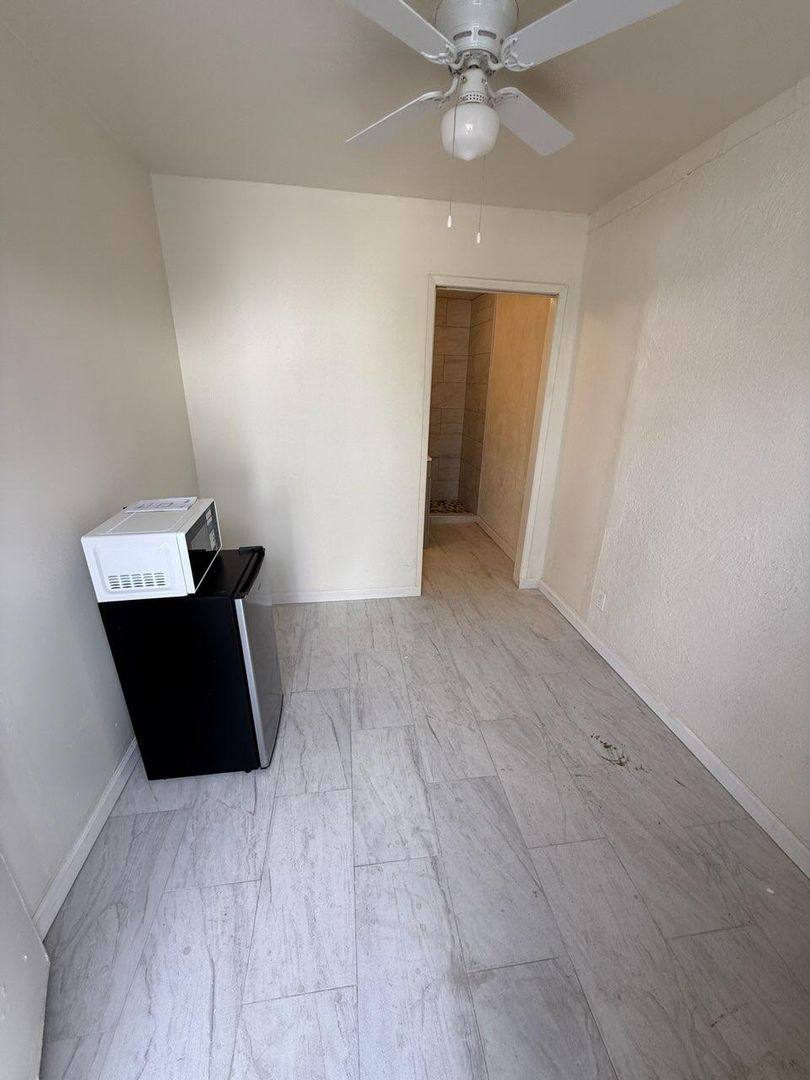 66435 Desert View, Desert Hot Springs, CA 92240 - Apartment for Rent