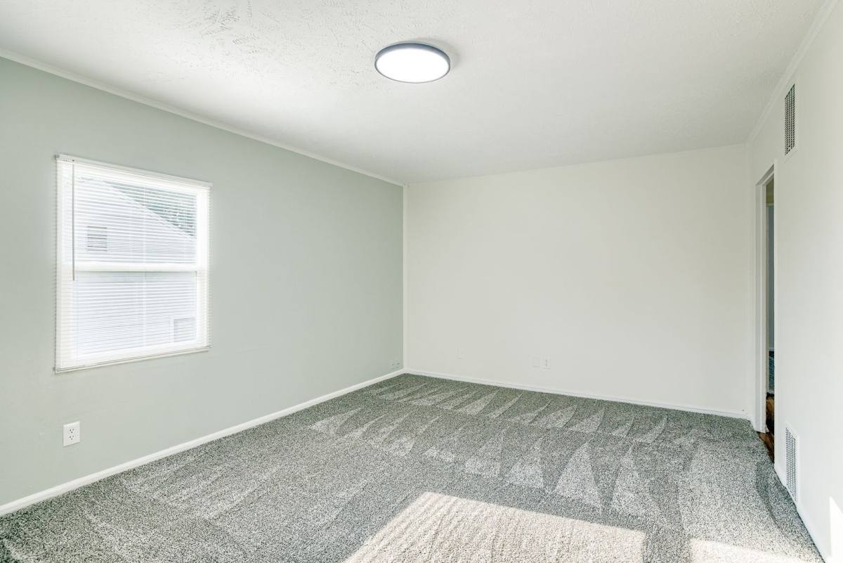 6795 Seward St, Omaha, NE 68104 - House for Rent - Image 7
