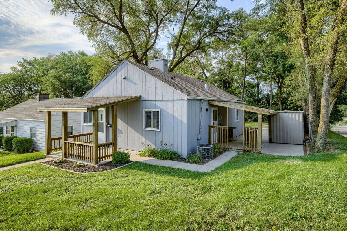 6795 Seward St, Omaha, NE 68104 - House for Rent - Image 3