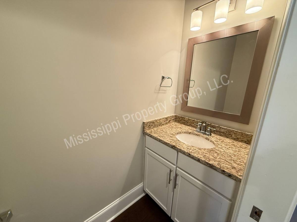 102 Farm View Dr #903, Oxford, MS 38655 - Townhouse for Rent - Image 5