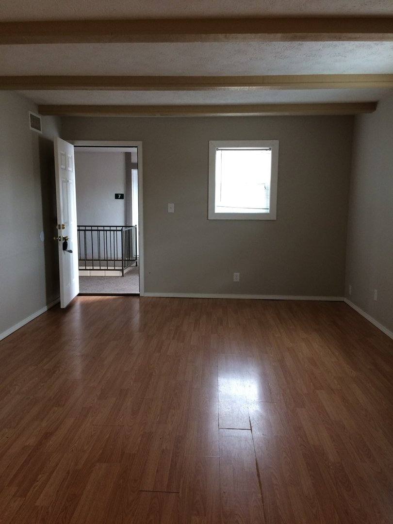 Cedar Knoll, 500 W Walnut Lawn, Springfield, MO 65807 - Apartment for Rent - Image 3