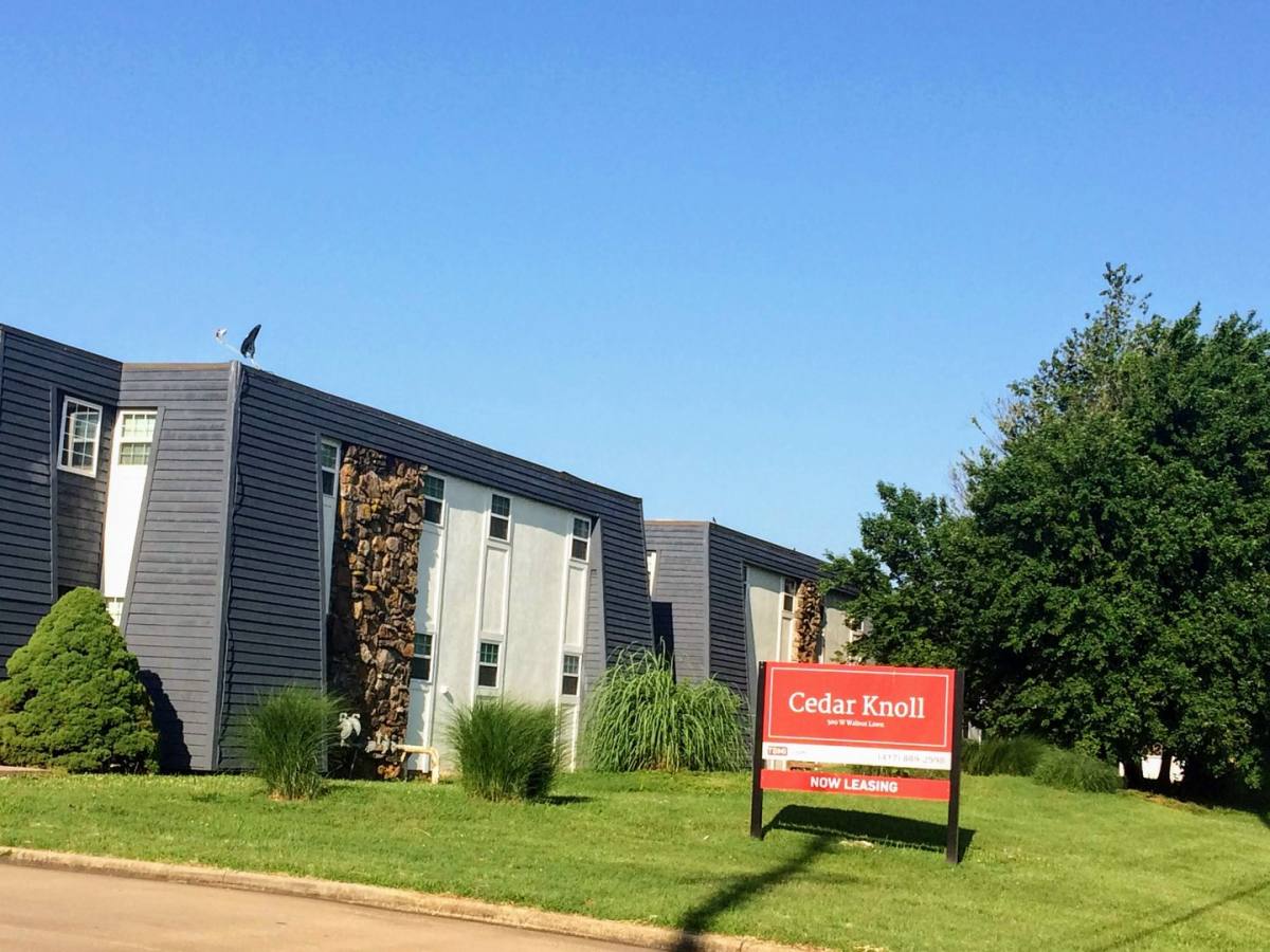 Cedar Knoll, 500 W Walnut Lawn, Springfield, MO 65807 - Apartment for Rent