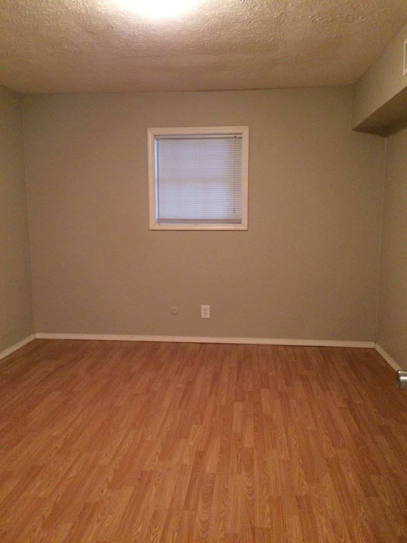 Cedar Knoll, 500 W Walnut Lawn, Springfield, MO 65807 - Apartment for Rent - Image 7