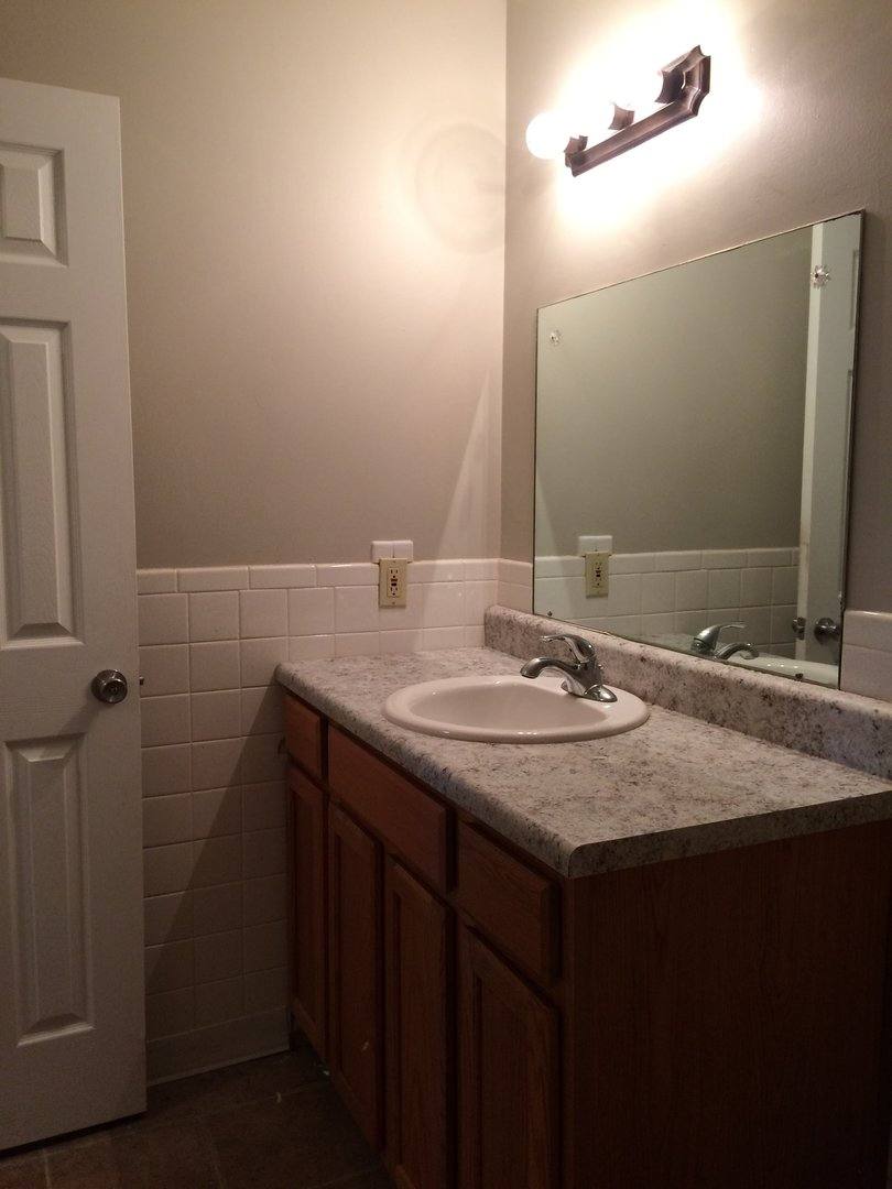 Cedar Knoll, 500 W Walnut Lawn, Springfield, MO 65807 - Apartment for Rent - Image 6