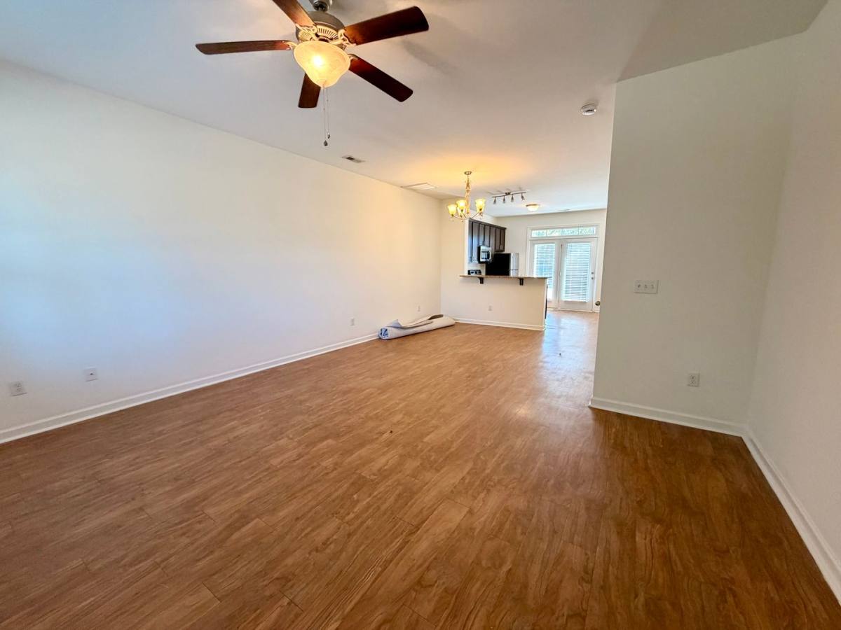204 Jordan Lane, Wilmington, NC 28403 - Apartment for Rent - Image 2