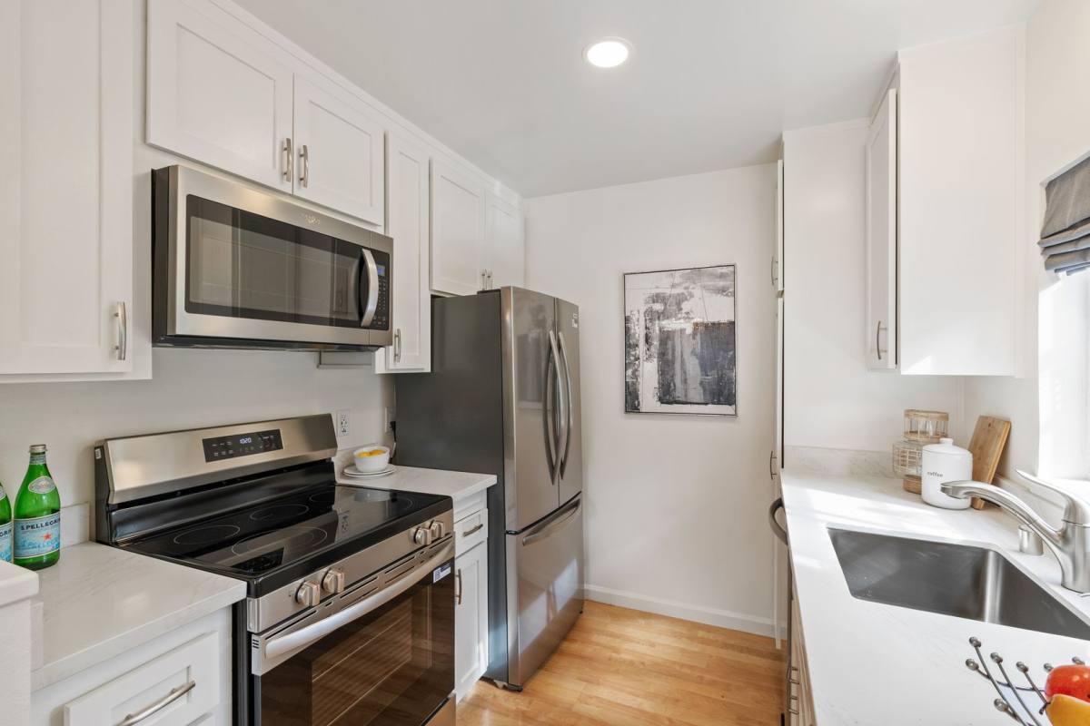 905 W Middlefield Rd #917, Mountain View, CA 94043 - Apartment for Rent - Image 8