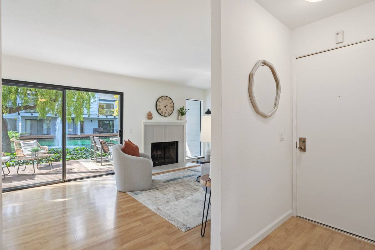 905 W Middlefield Rd #917, Mountain View, CA 94043 - Apartment for Rent - Image 3
