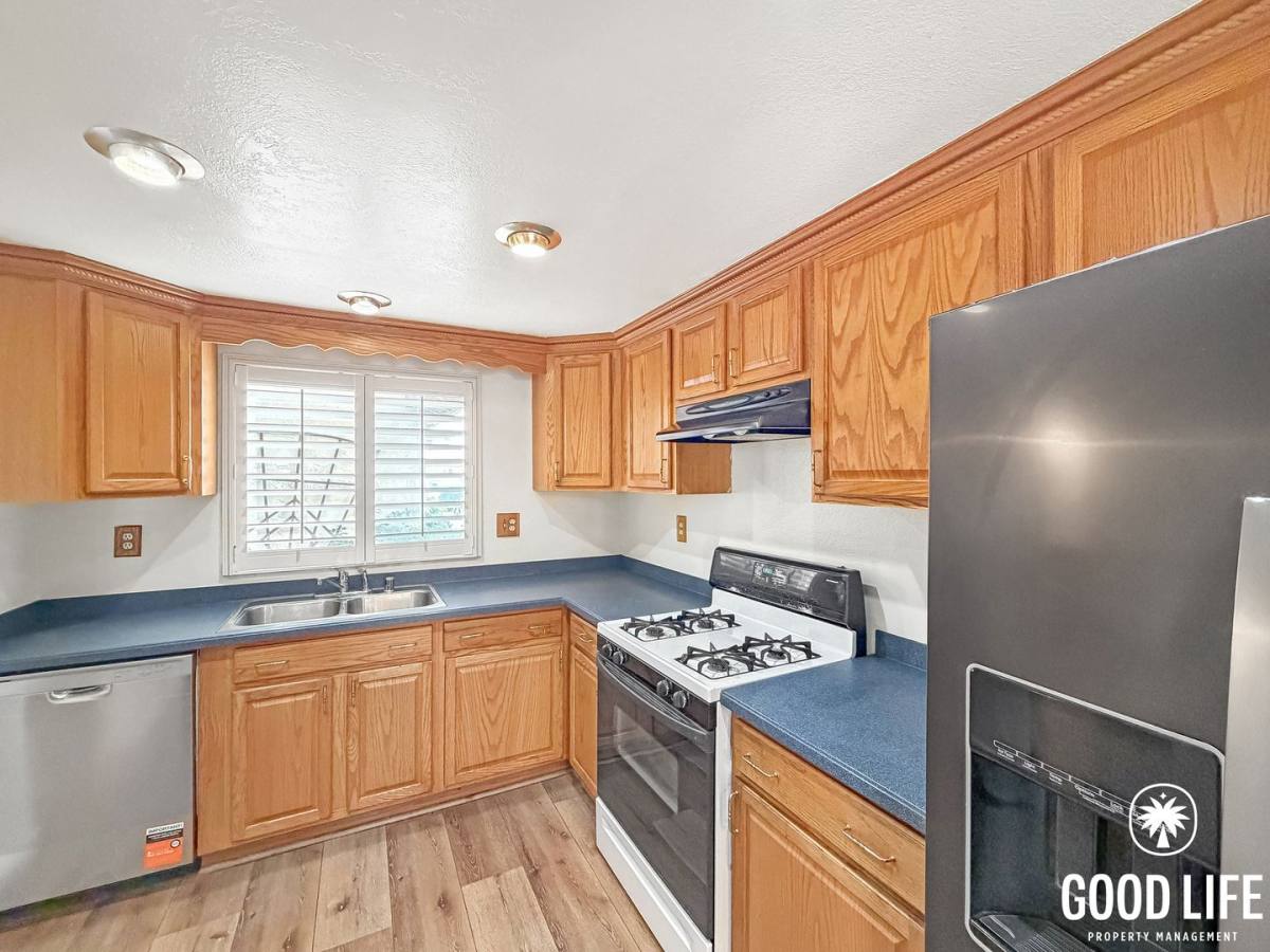 1496 Chaparral Way, Oceanside, CA 92057 - Townhouse for Rent - Image 6