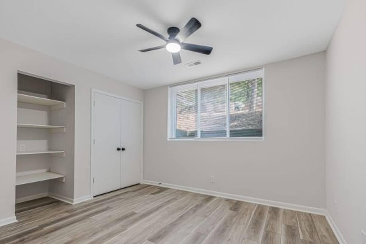 201 Howell St #200D, Chapel Hill, NC 27514 - Apartment for Rent - Image 5